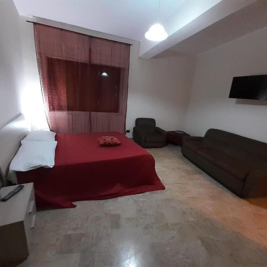 Bed And Breakfast Lagiocosa 레조디칼라브리아 외부 사진